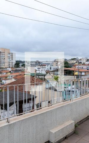 Casa à venda com 140m², 2 quartos e 2 vagasVaranda da Suíte