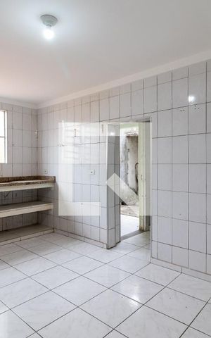 Casa à venda com 140m², 2 quartos e 2 vagasCozinha