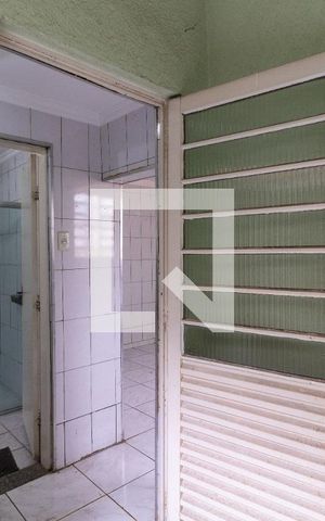 Casa à venda com 140m², 2 quartos e 2 vagasÁrea de Serviço