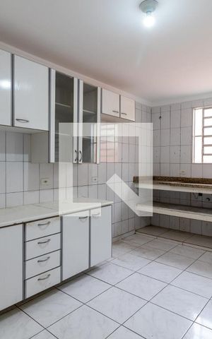 Casa à venda com 140m², 2 quartos e 2 vagasCozinha