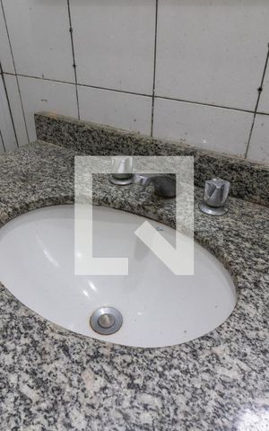 Casa à venda com 140m², 2 quartos e 2 vagasBanheiro 2