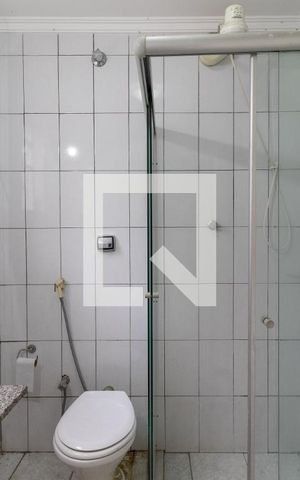Casa à venda com 140m², 2 quartos e 2 vagasBanheiro 2