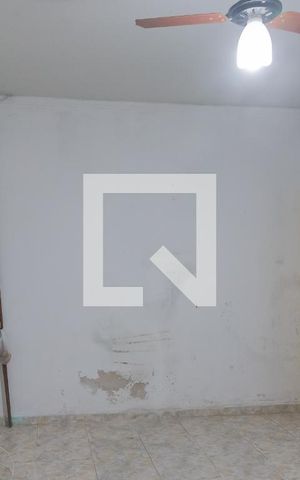 Casa à venda com 193m², 6 quartos e 2 vagas Casa à venda com 193m², 6 quartos e 2 vagasSuíte