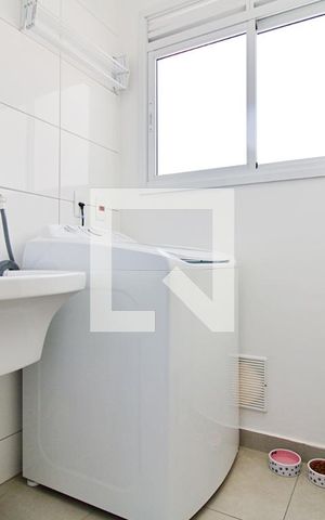 Apartamento à venda com 47m², 2 quartos e 1 vaga Apartamento à venda com 47m², 2 quartos e 1 vagaÁrea de Serviço