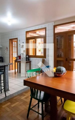 Casa de condomínio à venda com 150m², 3 quartos e 2 vagas Casa de condomínio à venda com 150m², 3 quartos e 2 vagasCozinha e Área de Serviço