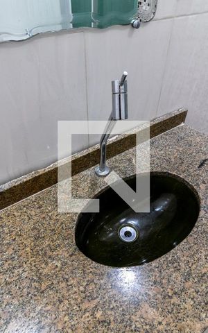 Casa à venda com 263m², 3 quartos e 2 vagasBanheiro 1