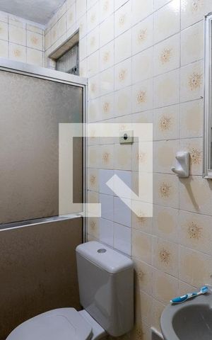 Casa à venda com 263m², 3 quartos e 2 vagasBanheiro da Edícula