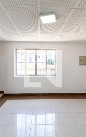Casa à venda com 263m², 3 quartos e 2 vagasSala de Estar