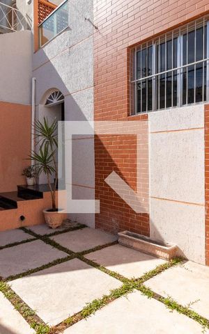 Casa à venda com 263m², 3 quartos e 2 vagasGaragem