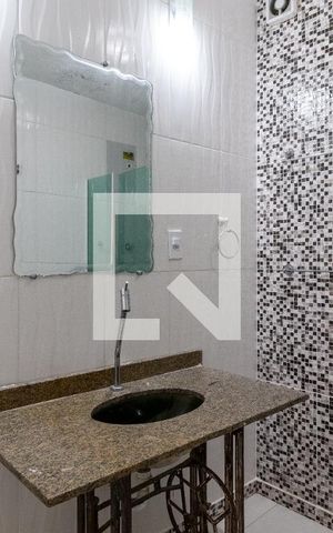 Casa à venda com 263m², 3 quartos e 2 vagasBanheiro 1