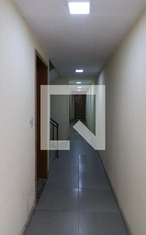 Casa para alugar com 50m², 2 quartos e sem vagaCorredor