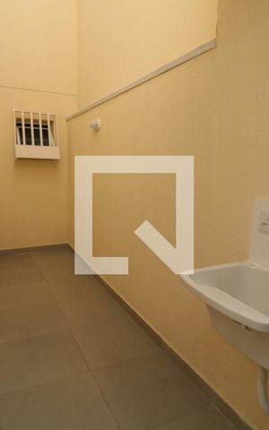 Casa para alugar com 50m², 2 quartos e sem vagaÁrea de Serviço