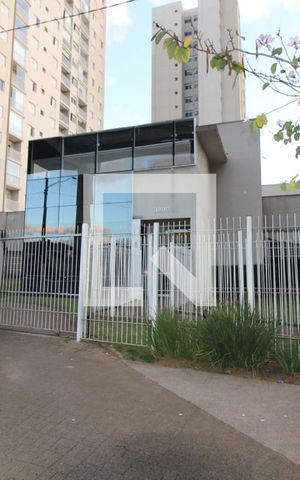 Apartamento para alugar com 53m², 2 quartos e 1 vagaFachada