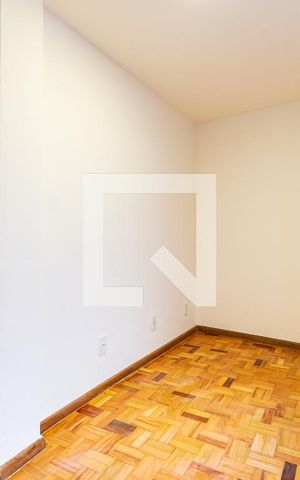 Apartamento à venda com 127m², 3 quartos e 1 vaga Apartamento à venda com 127m², 3 quartos e 1 vagaQuarto 2