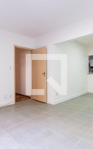 Apartamento à venda com 127m², 3 quartos e 1 vaga Apartamento à venda com 127m², 3 quartos e 1 vagaSala