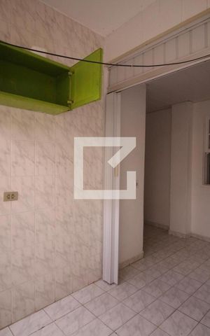 Casa para alugar com 60m², 1 quarto e sem vagaÁrea de Serviço