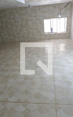 Casa para alugar com 30m², 1 quarto e sem vagaBanheiro