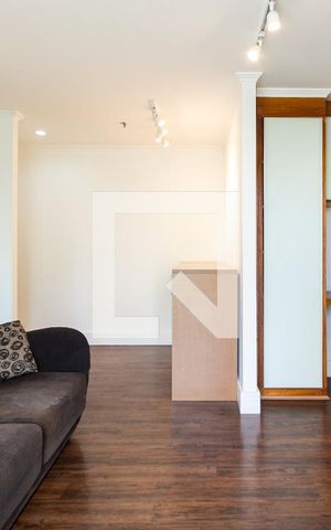 Apartamento para alugar com 55m², 2 quartos e 1 vaga Apartamento para alugar com 55m², 2 quartos e 1 vagaSala