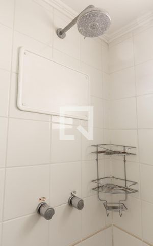 Apartamento para alugar com 55m², 2 quartos e 1 vaga Apartamento para alugar com 55m², 2 quartos e 1 vagaBanheiro