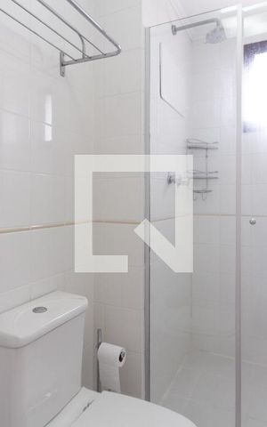 Apartamento para alugar com 55m², 2 quartos e 1 vaga Apartamento para alugar com 55m², 2 quartos e 1 vagaBanheiro