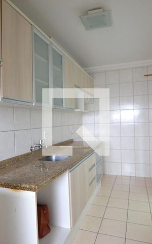 Apartamento à venda com 62m², 2 quartos e 1 vagaCozinha