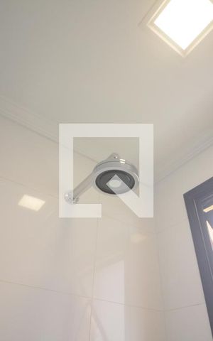 Apartamento à venda com 200m², 4 quartos e 4 vagasChuveiro