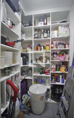 Apartamento à venda com 200m², 4 quartos e 4 vagasDespensa