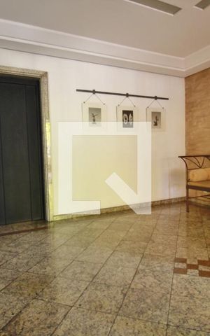 Apartamento à venda com 200m², 4 quartos e 4 vagasHall
