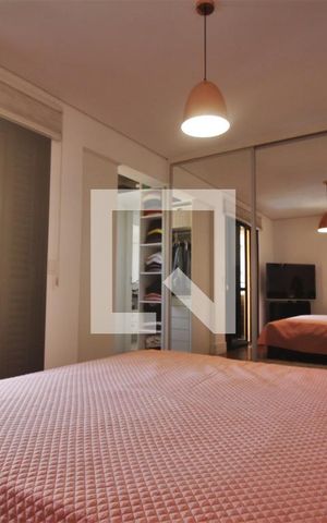 Apartamento à venda com 200m², 4 quartos e 4 vagasSuíte 2