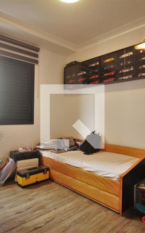 Apartamento à venda com 200m², 4 quartos e 4 vagasQuarto 2