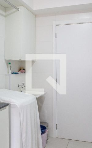 Apartamento à venda com 28m², 1 quarto e sem vaga Apartamento à venda com 28m², 1 quarto e sem vagaCozinha e Área de Serviço