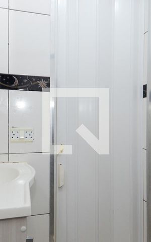 Casa para alugar com 60m², 1 quarto e sem vagaBanheiro