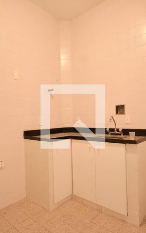 Apartamento para alugar com 83m², 3 quartos e sem vagaCozinha