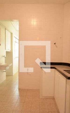 Apartamento para alugar com 83m², 3 quartos e sem vagaCozinha