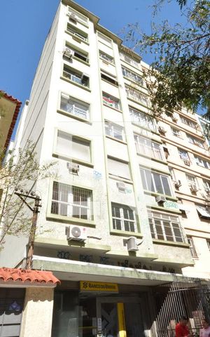 Apartamento para alugar com 83m², 3 quartos e sem vagaFachada