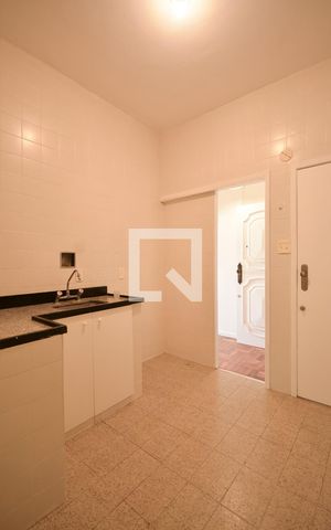Apartamento para alugar com 83m², 3 quartos e sem vagaCozinha