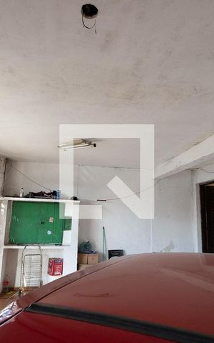 Casa à venda com 290m², 2 quartos e 3 vagas Casa à venda com 290m², 2 quartos e 3 vagasGaragem