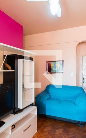 Apartamento à venda com 56m², 2 quartos e sem vagaSala