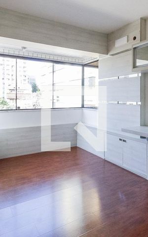 Apartamento para alugar com 245m², 3 quartos e 2 vagasQuarto 1