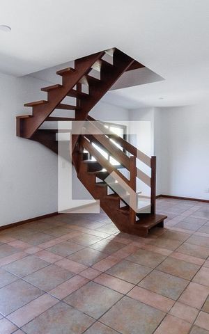 Apartamento para alugar com 245m², 3 quartos e 2 vagasSala