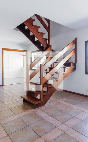 Apartamento para alugar com 245m², 3 quartos e 2 vagasSala
