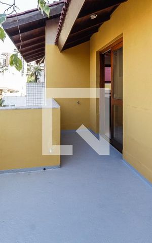 Apartamento para alugar com 245m², 3 quartos e 2 vagasSacada da cobertura