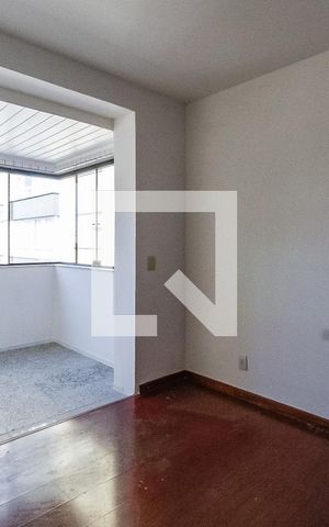 Apartamento para alugar com 245m², 3 quartos e 2 vagasSuíte