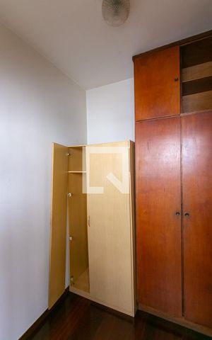 Apartamento para alugar com 144m², 4 quartos e 2 vagas Apartamento para alugar com 144m², 4 quartos e 2 vagasQuarto de Serviço