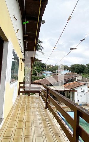 Casa à venda com 600m², 6 quartos e 10 vagasSacada