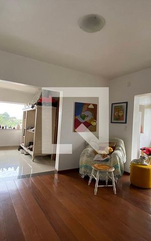 Casa à venda com 600m², 6 quartos e 10 vagasSala 2