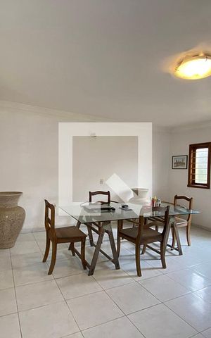 Casa à venda com 600m², 6 quartos e 10 vagasSala 6