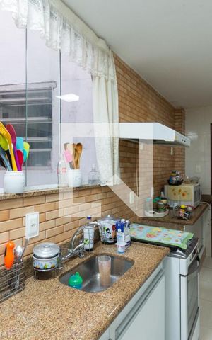 Apartamento à venda com 70m², 3 quartos e 1 vagaCozinha e Área de Serviço