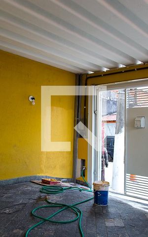 Casa à venda com 110m², 2 quartos e 2 vagas Casa à venda com 110m², 2 quartos e 2 vagasGaragem