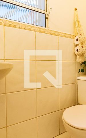 Casa à venda com 80m², 2 quartos e sem vaga Casa à venda com 80m², 2 quartos e sem vagaLavabo
